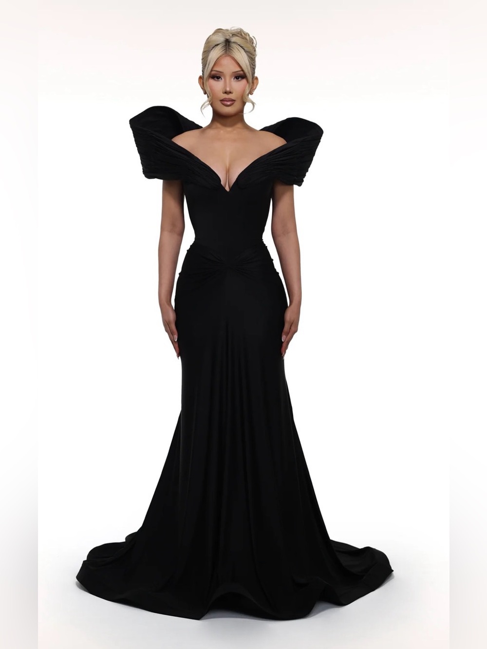Alglist Black Fallon Gown Formal Black Maxi Dress Small